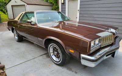 Photo of a 1977 Oldsmobile Cutlass Supreme for sale