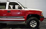 2004 Suburban 2500 4X4 8.1 Thumbnail 34