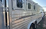 2001 Livestock Trailer Thumbnail 2
