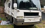 2003 Landau 3402DS Thumbnail 1