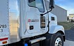 2023 Truck Thumbnail 4