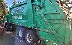 2006 LE 613 Rear Loader Thumbnail 5