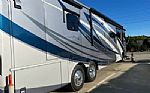 2019 VENTANA 4054 Thumbnail 5