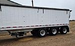 2017 DWH-650 Hopper Bottom Trailer Thumbnail 1