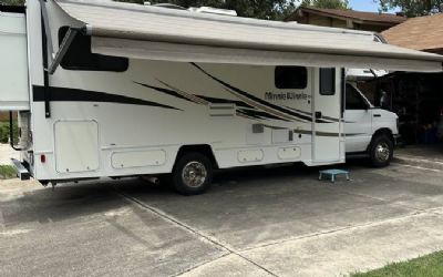 Photo of a 2017 Winnebago Minnie Winnie for sale
