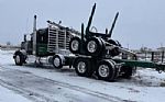 2024 W900L Thumbnail 4
