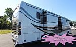 2019 Mountain Aire 4018 Thumbnail 2