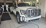 2024 Sierra 3500HD Denali With Trailer Thumbnail 1