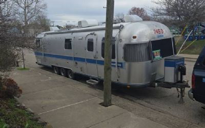 Photo of a 1989 Airstream for sale