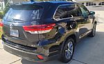 2019 Highlander XLE Thumbnail 7