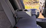 2016 3500 SLT Crew Cab LWB 4WD DRW Thumbnail 31