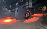 2010 Tour 40BD Thumbnail 3