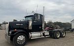 2005 Star 4900 Thumbnail 1