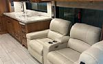 2021 ALLEGRO BUS 40 IP Thumbnail 17