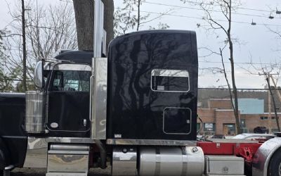 Photo of a 2022 Peterbilt 389 for sale