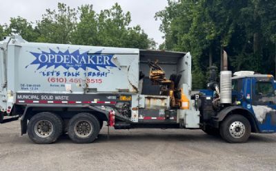 Photo of a 2010 Mack LEU613 Packer Garbage Truck for sale