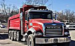 2018 Granite Gu713 Dump Truck Thumbnail 3