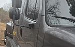2007 M2 106 Thumbnail 9