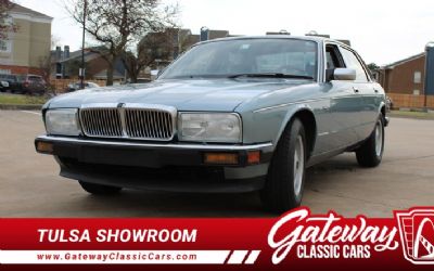 Photo of a 1990 Jaguar XJ6 Vanden Plas for sale