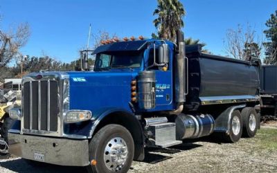 Photo of a 2015 Peterbilt 389 for sale