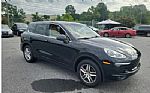 2016 Cayenne Thumbnail 3