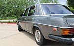 1976 300D Thumbnail 61