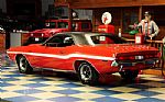 1970 Challenger R/T Thumbnail 4