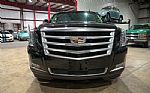 2017 Escalade Luxury Thumbnail 13