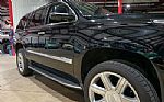 2017 Escalade Luxury Thumbnail 40