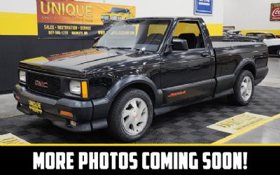 Photo of a 1991 GMC Sonoma Syclone for sale