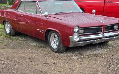 Photo of a 1964 Pontiac Grand Prix Hardtop Coupe for sale