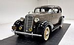 1935 Master Deluxe 2 Door Town Seda Thumbnail 1