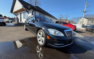 Photo of a 2012 Mercedes-Benz S-Class 4DR SDN S550 4MATIC for sale
