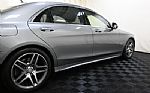 2015 S-Class Thumbnail 17
