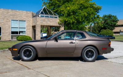 Photo of a 1983 Porsche 944 for sale