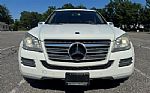 2010 GL550 4matic Thumbnail 2