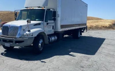 Photo of a 2018 International 4300 SBA 4X2 for sale