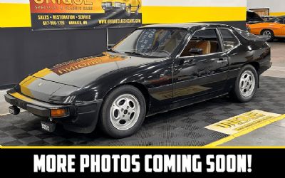 Photo of a 1977 Porsche 924 for sale