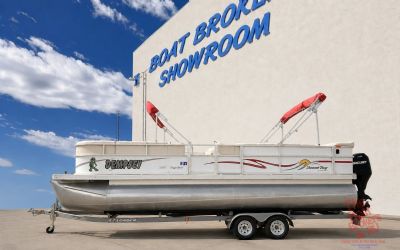 Photo of a 2007 Crest 250 for sale