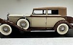 1932 Model 52 Convertible Sedan Thumbnail 3