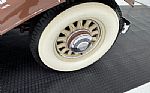 1932 Model 52 Convertible Sedan Thumbnail 28