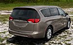 2017 Pacifica Thumbnail 7
