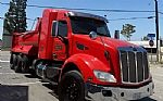 2015 579 End Dump Truck Thumbnail 3