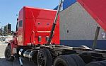 2015 579 End Dump Truck Thumbnail 19