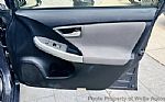 2012 Prius Thumbnail 22