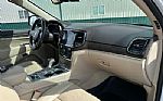 2021 Grand Cherokee Thumbnail 30