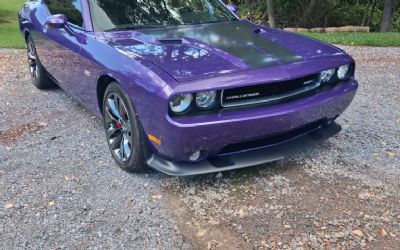 Photo of a 2014 Dodge Challenger SRT 8 for sale