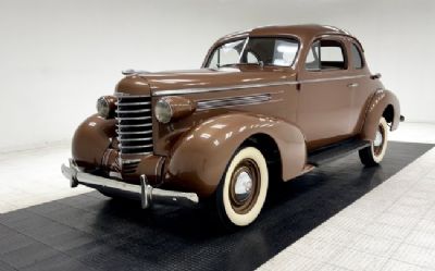 1937 Oldsmobile F37 6 Series Business Coupe 
