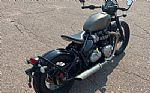 2018 Bonneville Bobber Thumbnail 6