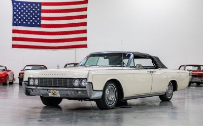 Photo of a 1967 Lincoln Continental for sale